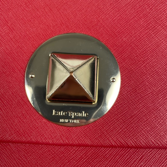 Kate Spade RED Leather Newbury Lane Sally Crossbody Bag with Gold hardware - Picture 2 of 7